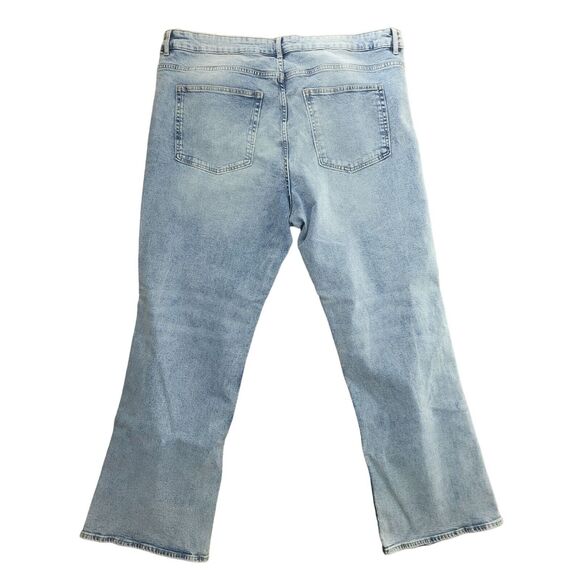 H&M Divided Snap Boot Cut Jeans XXL Womens Plus Size High Rise Light Wash - Picture 6 of 10